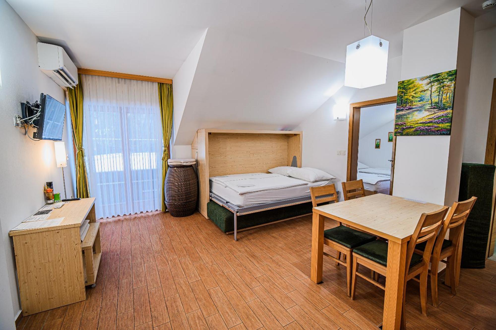Apartments Maleric With Indoor Pool And Wellness Dragatuš Exteriör bild