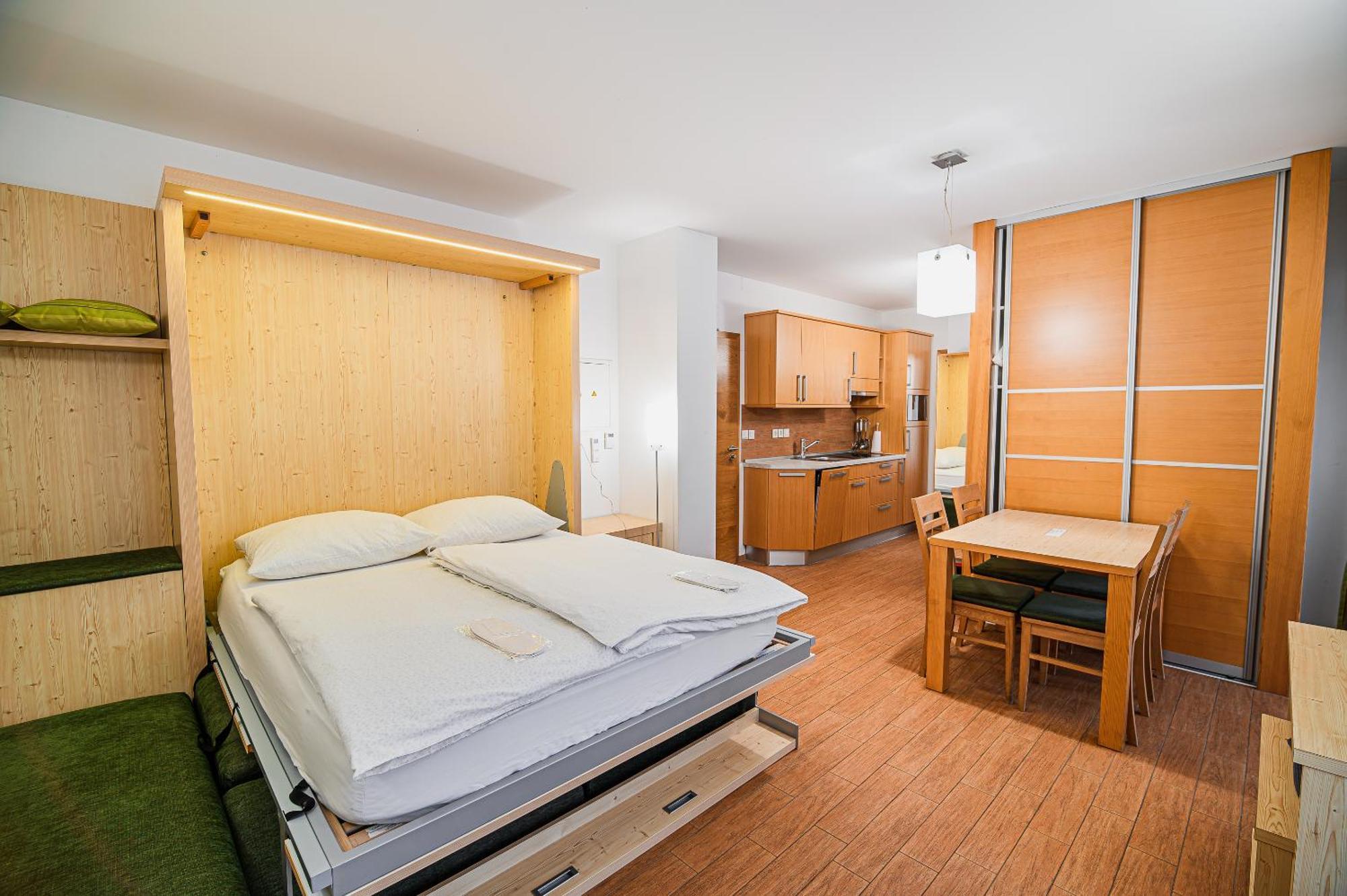 Apartments Maleric With Indoor Pool And Wellness Dragatuš Rum bild