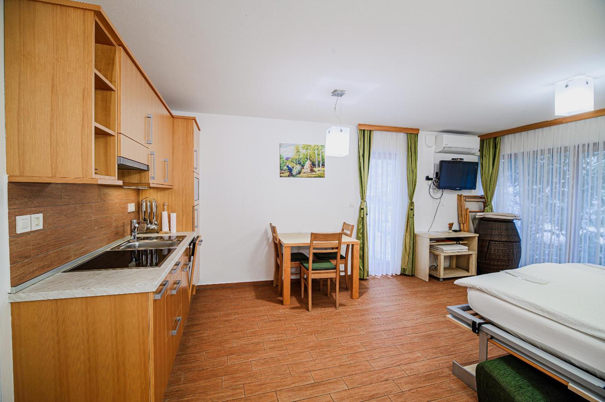 Apartments Maleric With Indoor Pool And Wellness Dragatuš Rum bild